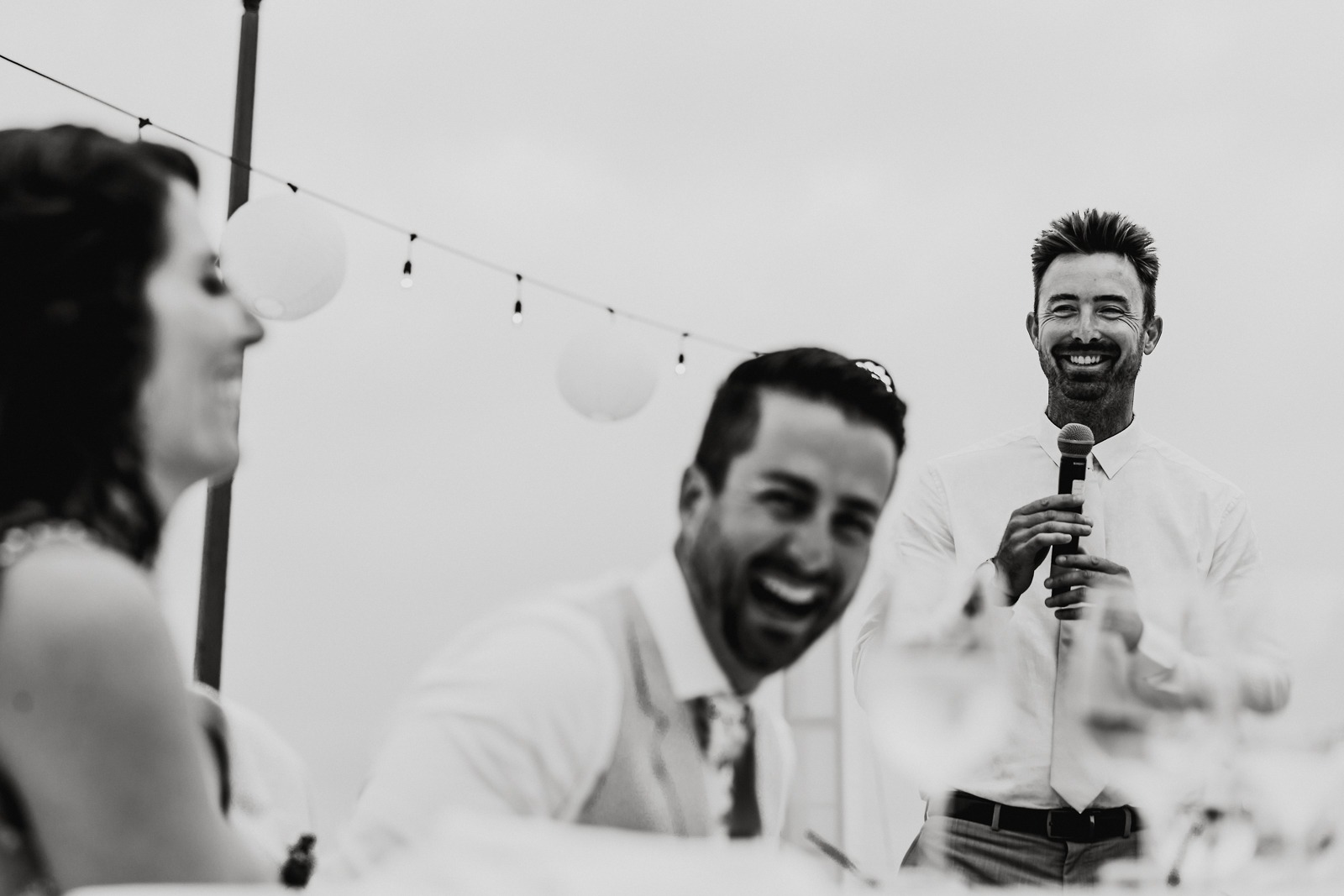 wedding-speech-bestman-fun-smile-vallarta-laugh