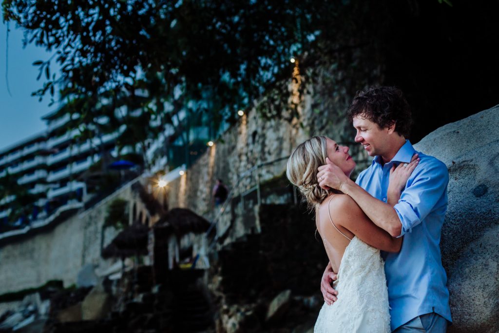 wedding bride groom hugs look moment Vallarta mismaloya 